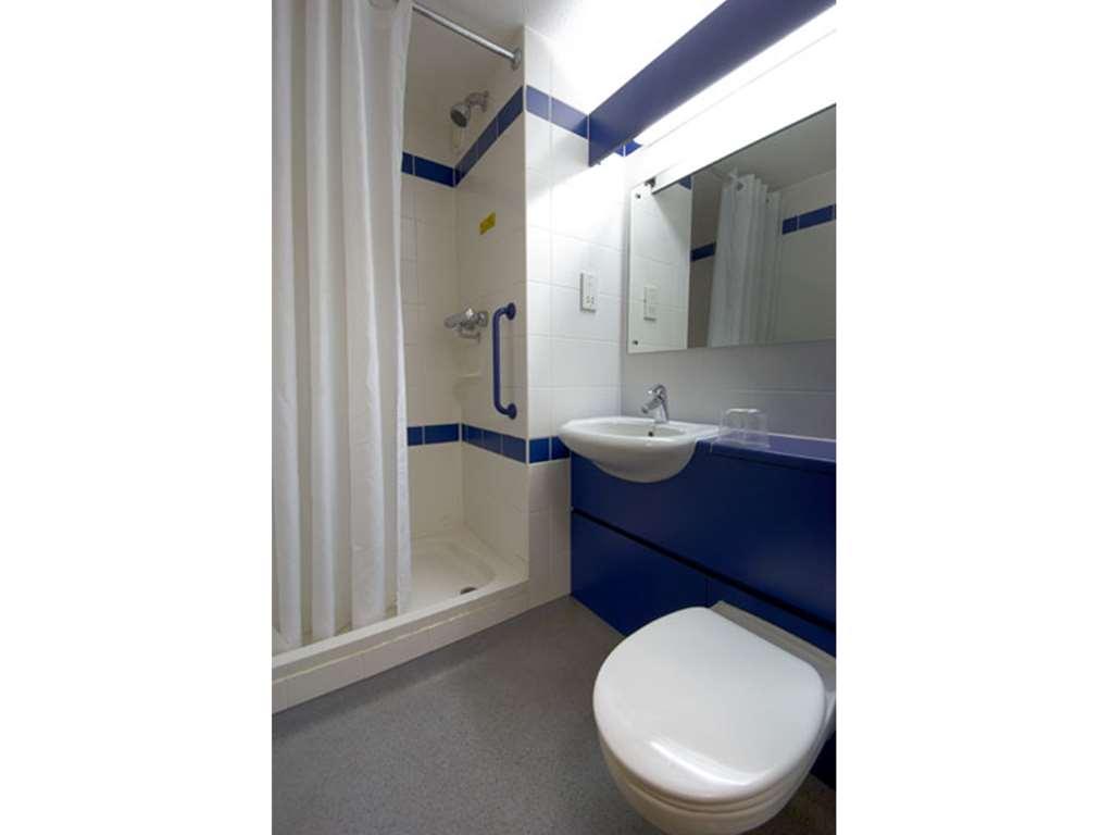 Travelodge Basildon Kamer foto