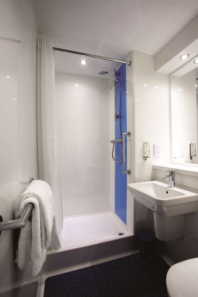 Travelodge Basildon Kamer foto